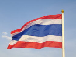 Thailand Cuts 7000 Business Rules to Attract Foreign Investors